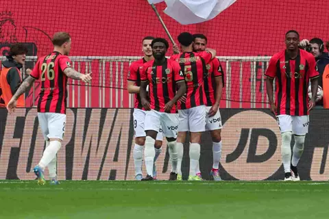 في غياب عبد المنعم.. نيس يحصد أول انتصار في الدوري الفرنسي